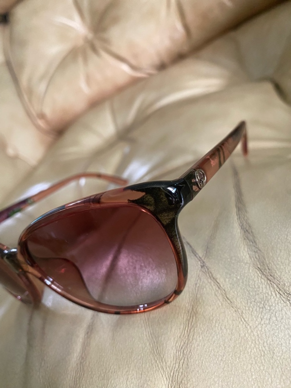 Gucci Sunglasses Floral Full Inclusion Women's Cat Eye 3635 - Picture 9 of 16